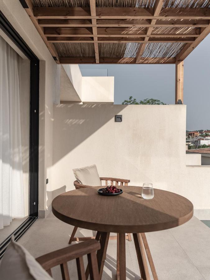 Aparthotel Seven Rocks Paliouri Exterior foto